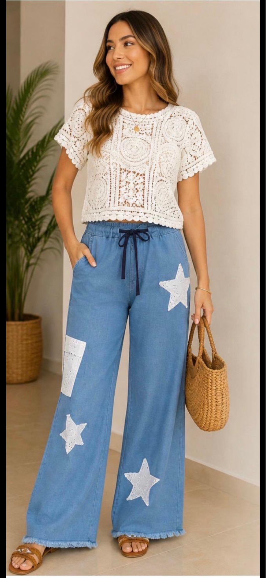 Top Crochet Nana — look con pantalón blanco